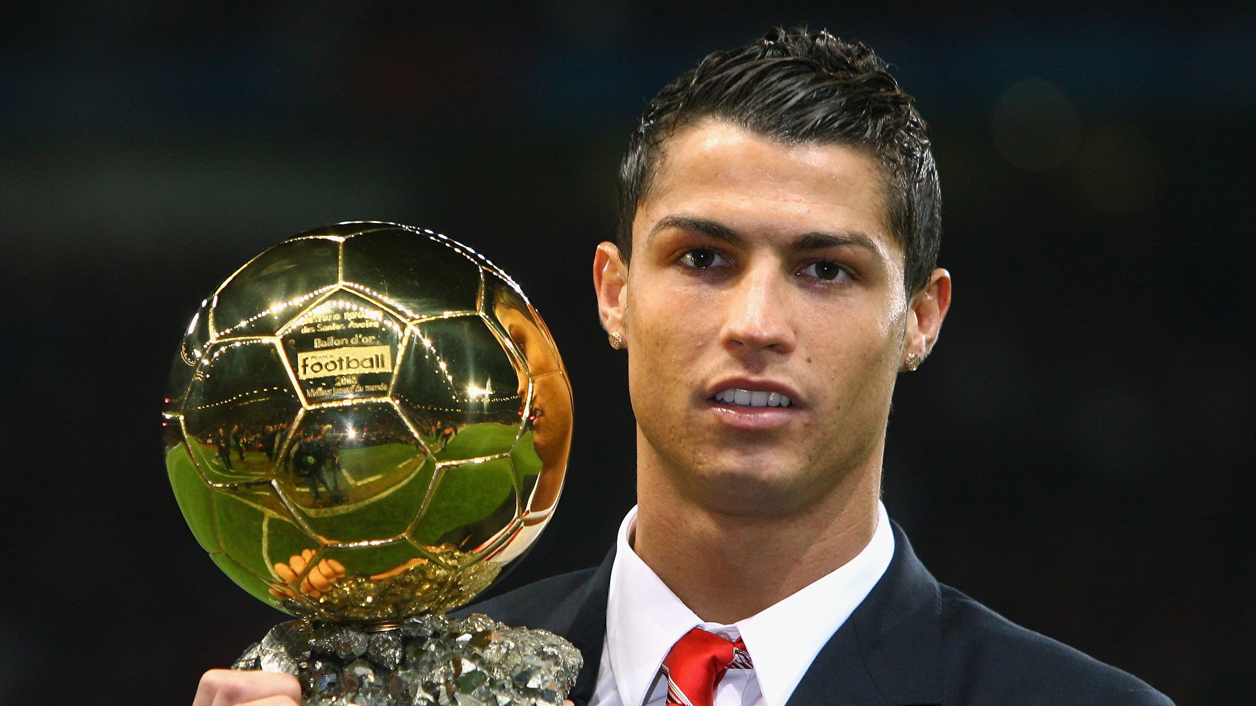 中国足球产业基金实现多元投资,激发市场活力,中国足球产业发展报告