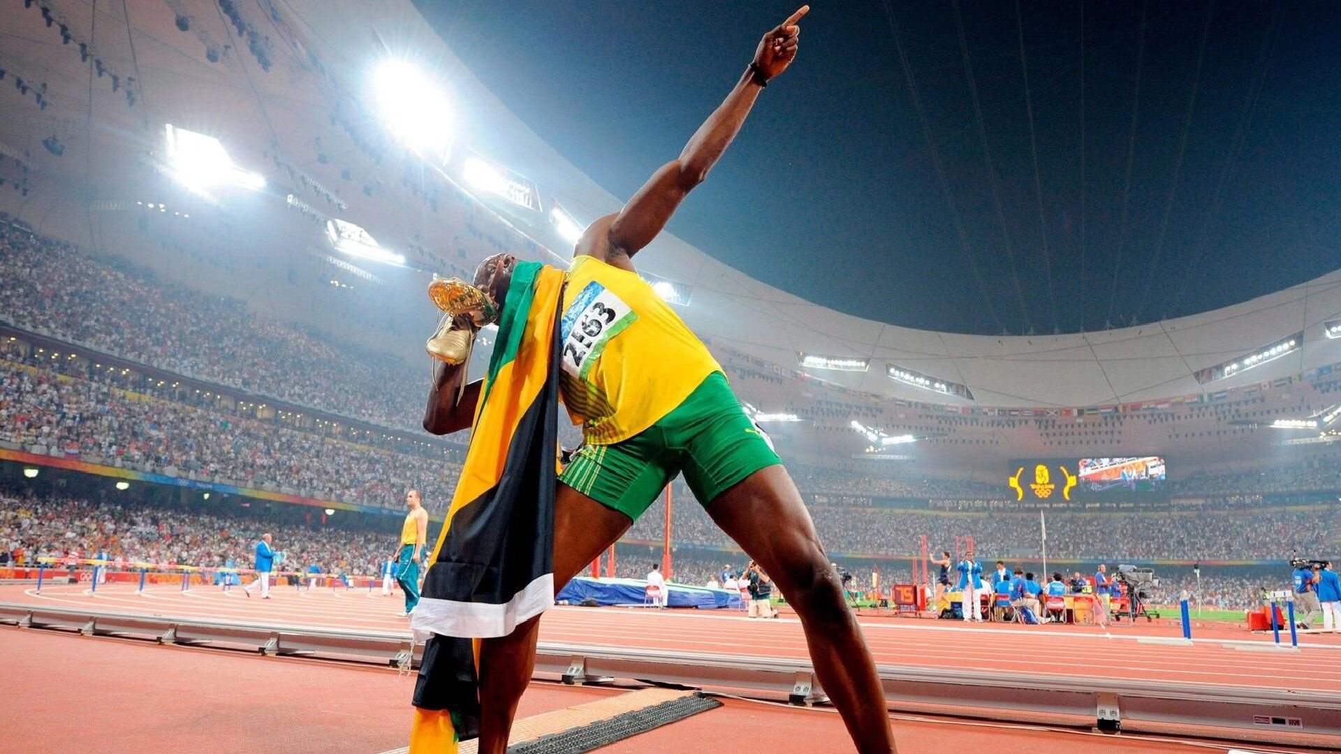 拉明·亚马尔成为欧洲杯历史最年轻出场球员，欧洲杯最年轻的进球者