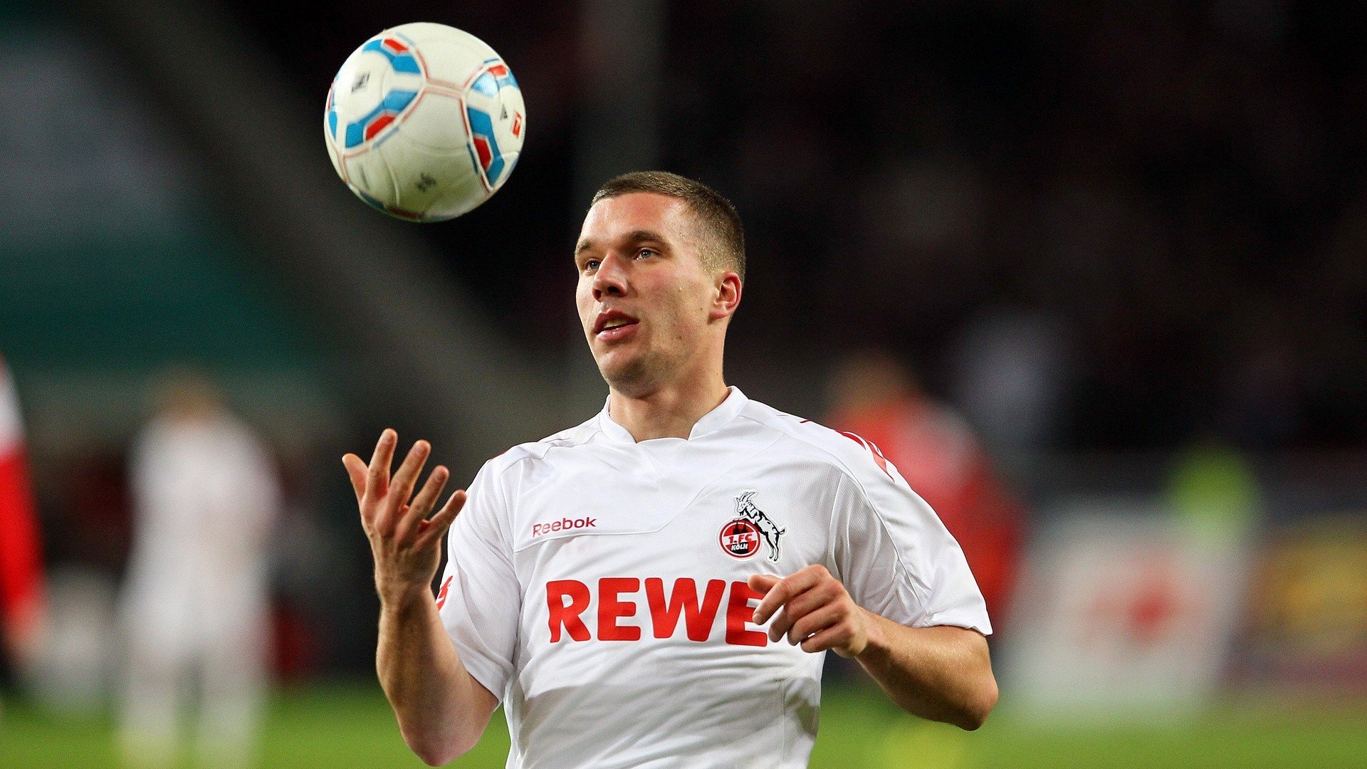 是否应强化球员语言多样性表达权利