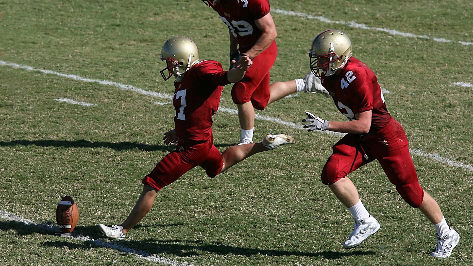 法国队队长姆巴佩在欧洲杯中表现平平，金球奖争夺受影响，法国球队球星姆巴佩